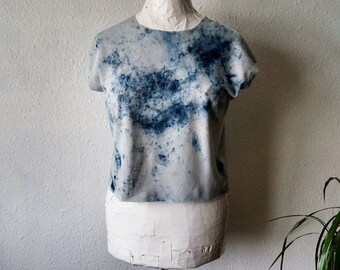 Blue white cropped tshirt top festival clothing boho womens raw hem earthy natural dyes rustic minimalist hippie gaia earthy bohemian gypsy