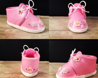 Baby shoe/ bootie made of clay. Zapato de bebe. Recuerdo de baby shower 2/10/20