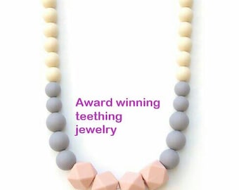 mommy necklace, nursing necklace, chewelry, breastfeeding necklace, silicone necklace, silicone teething necklace, necklace for mom,