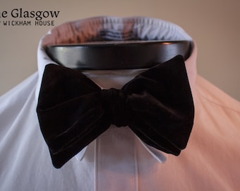 The Glasgow - Our big bow tie in black velvet