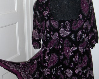 XLNT Kappahl paisley tunic top with half sleeves/Vintage tunic in black, purple, white and grey/Tunic with paisley design/Size XL tunic