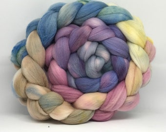 Spinning Fiber Rambouillet/Bombyx 60/40 - 5oz - Weathered Wood 2