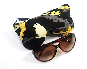 Curves Aviary 2 Sparrows Eyeglass Case, Sunglasses Pouch, Sunglasses Case, Zippered Eye Pouch