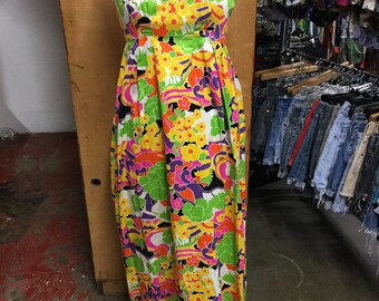 Empire Waist Flower Power 1960’s Maxi
