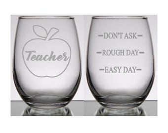 Gift for Teacher, Teacher Appreciation Gift, Teacher Wine Glass, Teacher Gift Ideas, Teacher Gifts Personalized, Teacher Appreciation Day