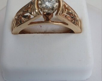 Diamond filigree ring