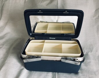 JC Penney Aspen by Samsonite Train Case, Cosmetic Case, Vintage