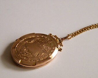 Antique Locket 9ct Gold Locket Necklace Victorian Locket Pendant Oval Mothers day gift