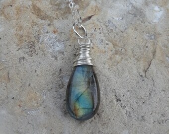 Labradorite Necklace, Solid Sterling Silver Labradorite Necklace, Labradorite Jewelry, Blue Gemstone Necklace