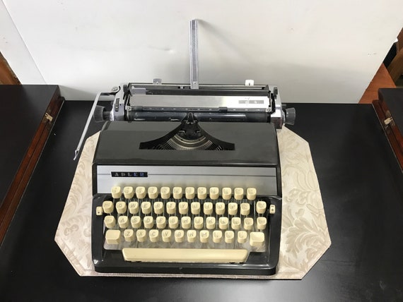 Adler cursive typewriter J-4