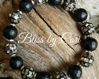 Faceted Onyx & Abalone Shell (Paua Shell) Stretch Bracelet - *FREE SHIPPING*
