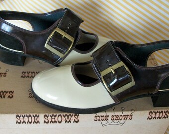 Vintage shoes, "Side Shows" funky 60's spectator style