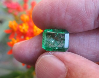 natural emerald colombian emerald muzo emerald