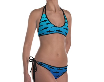 Aboulissan recommends best of Real estate agent swinger 2 Bikini sharking