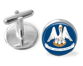 LOUISIANA STATE Flag Cufflinks / Louisiana cuff links / Bayou State / state flag jewelry / Groomsmen Gift / Personalized Gift for Him