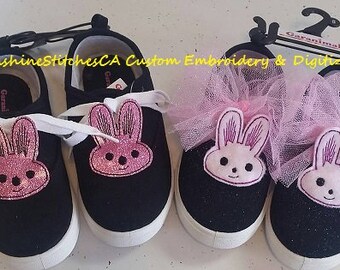 SSCA Shoe Tabs Pair of Bunnies