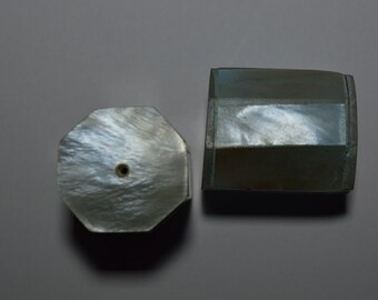 Mother-of-Pearl Soft Blue Mosaic Barrel Bead (2041584)