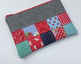 Scrappy Patchwork Pouch, Pencil Pouch, Zippered Pouch, Cosmetic Bag, Lined Pouch, Gift Idea, Ready to Ship