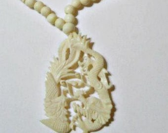 Carved Ox Bone Vintage Necklace Oriental Asian Dragon Detailed Concealed Clasp Figures