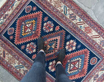 Vintage Caucasian 5’7” x 4’2” Kuba Rug Diamond Medallion Wool Rugs - FREE DOMESTIC SHIPPING - 1920's