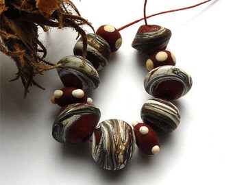 artisan lampwork, handmade - some Winterchaos - by Calisto