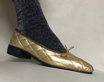 Vintage 80s golden flats / 80s flats / quilted ballet flats / ballet shoes 37 / 80s slip ons / golden shoes / made in France