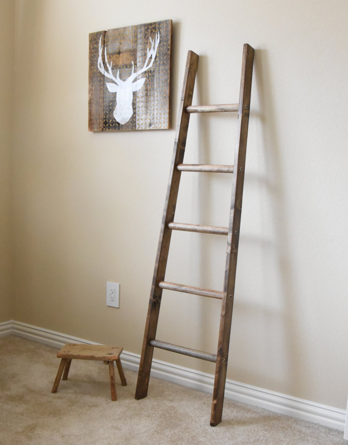 5 Ft Tapered rustic ladder repurposed ladder Farmhouse Quilt