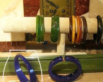 BaKELIte COBALT BluE BAnGle BracELET ONLY