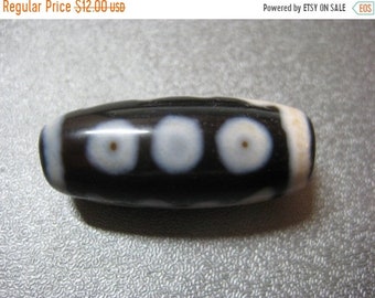 ON SALE 20% OFF Tibetan Dzi Agate Five Eye Dzi Bead 1pc