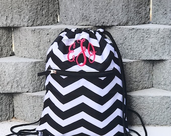 Black White Dawstring Backpack, Drawstring Bag, Gym backpack, Cinch Sack, Gym Bag, Kids Bag, Chevron Drawstring Bag, Personalized Cinch Bag