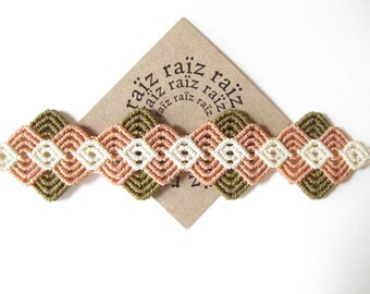 Woven Textile Bracelet . Pastel Fiber Jewelry . Micro Macrame . Boho Chic . by .. raiz ..