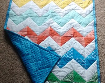 Chevron Baby Quilt - Baby Quilt - Crib Size - Handmade - Gender Neutral - Baby Shower Gift