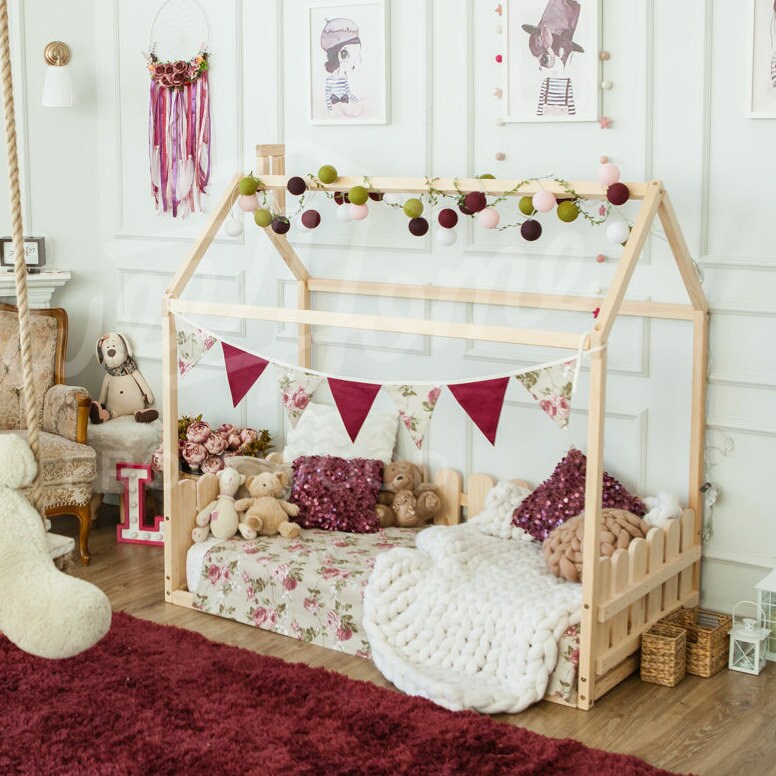 Toddler bed TWIN children bed house bed with fence bed