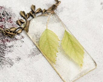 green leaf pendant necklace gift mother green jewelry branch necklace spring jewelry gift grandma PЮ174