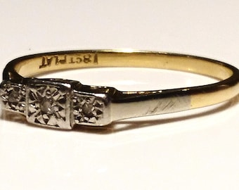 Stunning Art Deco 18ct gold, platinum and diamond ring, 18ct gold vintage Art Deco engagement ring