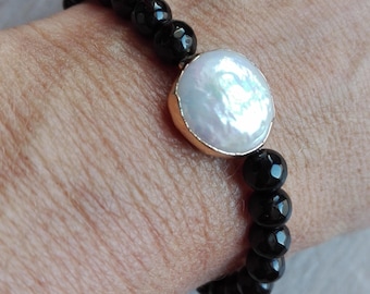 Bracelet with Onyx and Pearl