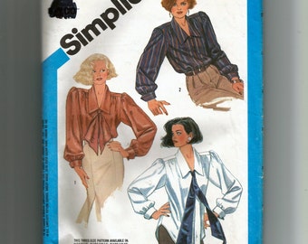 Simplicity Misses' Blouse In Two Lengths Pattern 6599