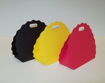 Party Favor Boxes/Scalloped Purse/ Party Supplies/Happy Birthday/Set of 12