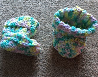 Multicoloured cotton booties