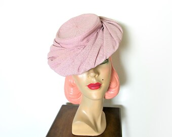 Vintage 1940's Pale Pink Tilt Hat ~ New York Creation