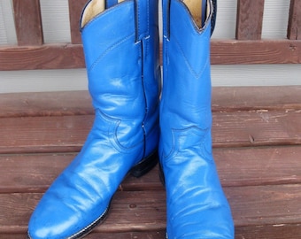 Womens size 6 JUSTIN leather cowboy boots- BLUE -roper style - Made in USA- dress up - costume - boho -womens leather boots