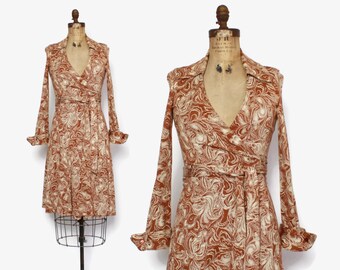 Vintage 70s DVF Iconic Wrap Dress / 1970s Plunging Neckline Brown & Ivory Moire Swirl Pattern