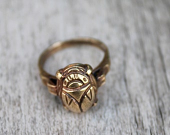 Scarab Jewelry - Art Deco Egyptian Revival Scarab Ring - Brass