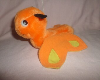 Vintage Dakin Butterfly Orange Yellow 1981 wings 80's Fly nose flutter away black antennas