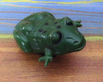 Vintage wind up frog made by Marx in USA