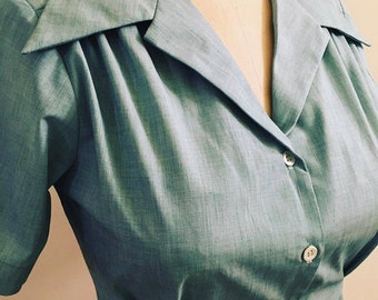 Green woven 1940s style short sleeve cotton blouse XL Ready to ship