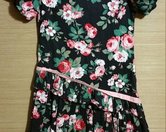 Free Shipping ... Little girl pink and red rose flower, 1980's vintage dress, puff sleeves.