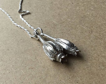 Sterling silver seed pod necklace, flower pendant, pod pendant, organic / botanical necklace, silver handmade necklace