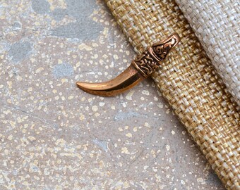 Horn Tusk Tooth Claw Pendant Small Horn Tooth Pendant Natural Cast Bronze Handmade Bohemian Tooth Horn Claw Necklace Pendants One, 1K17-1106