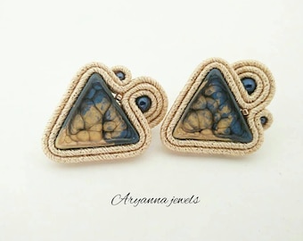 Little triangle soutache earring